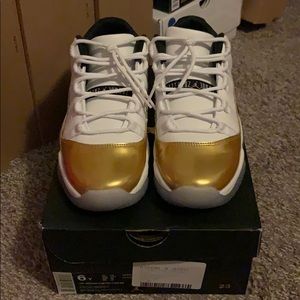 Air Jordan Retro Low BG - Closing Ceremony